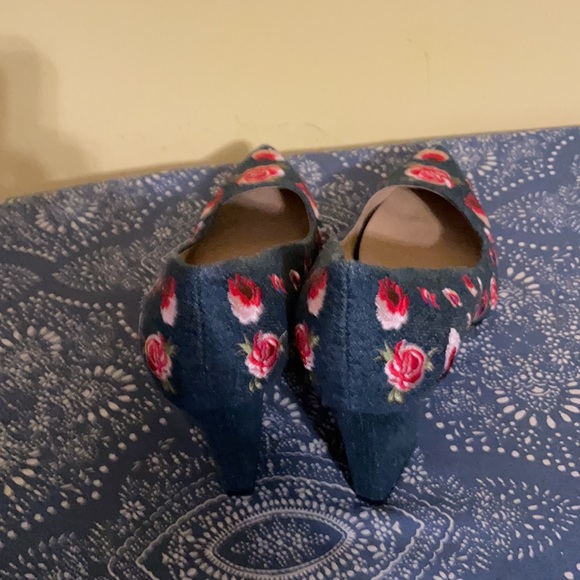 Excellent condition - Picture 3 of 5